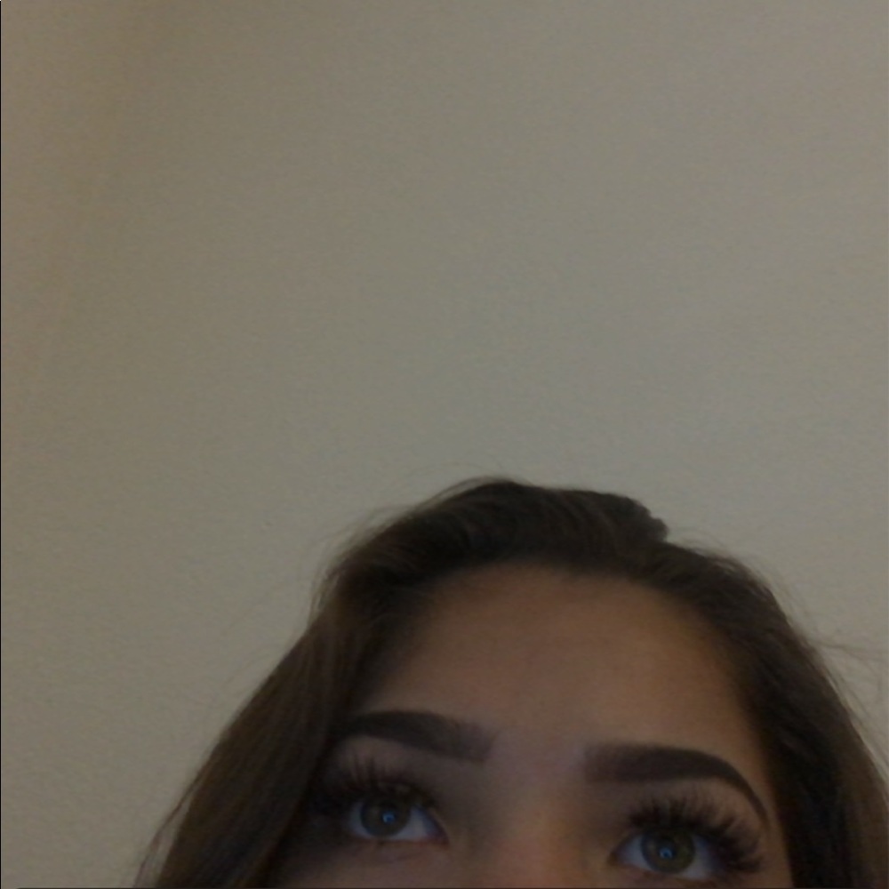 Meet your Posher, Alison